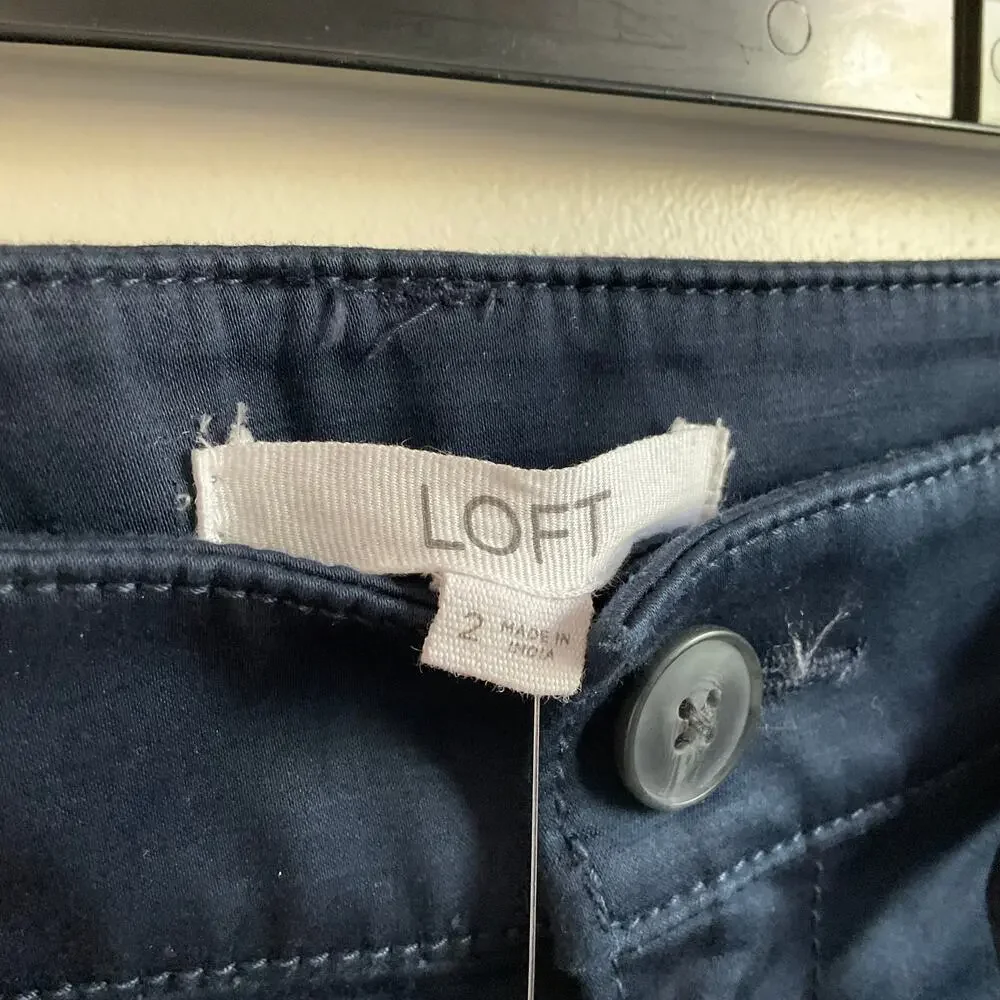 LOFT Navy Blue Ankle Length Casual Pants with Belt -‎ Size 2 - NEW